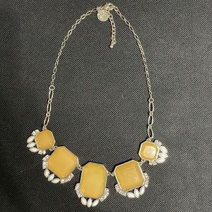 White House Black Market necklace. Excellent condition. Worn once.